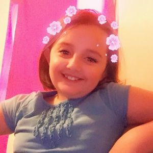 Meet your Posher, Abigail